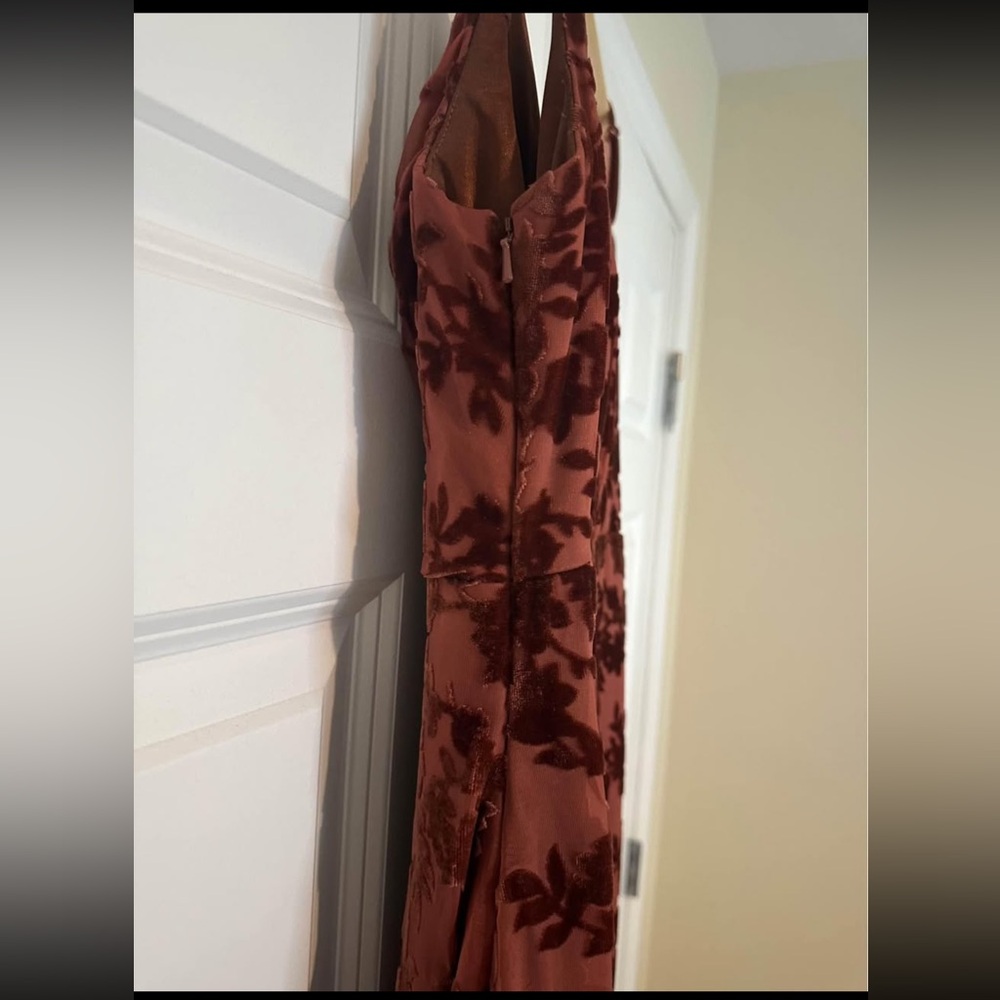 Revery Velvet Floral Dress - Picture 3 of 7